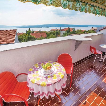 Nice apartment in Crikvenica with 1 Bedrooms&WiFi Buitenkant foto