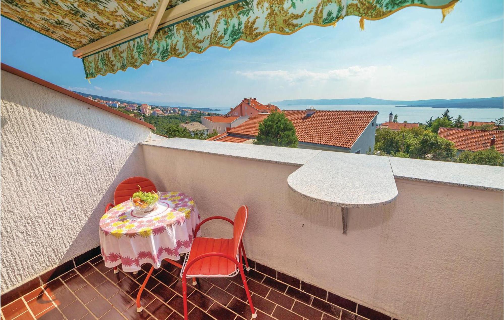 Nice apartment in Crikvenica with 1 Bedrooms&WiFi Buitenkant foto