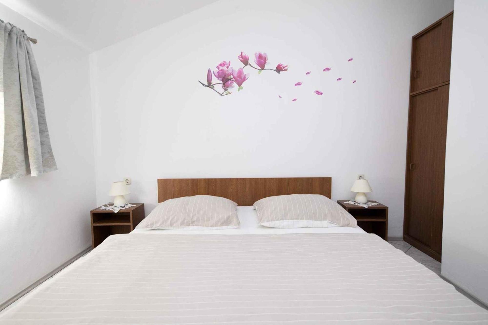 Nice apartment in Crikvenica with 1 Bedrooms&WiFi Kamer foto