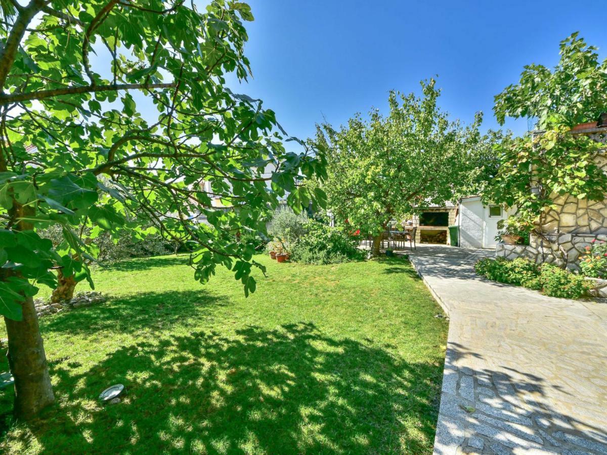 Nice apartment in Crikvenica with 1 Bedrooms&WiFi Buitenkant foto